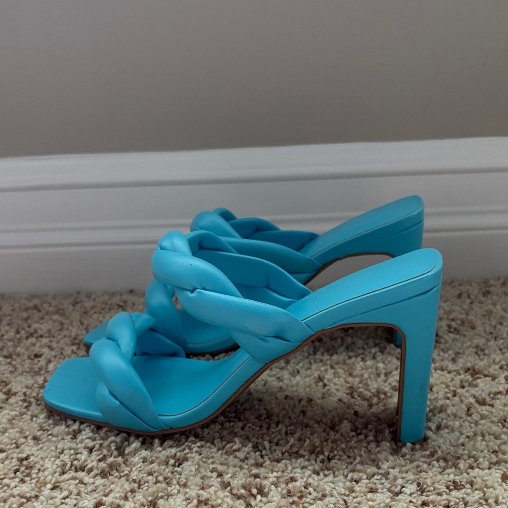 Chic Blue leather Women's Heeled Sandals